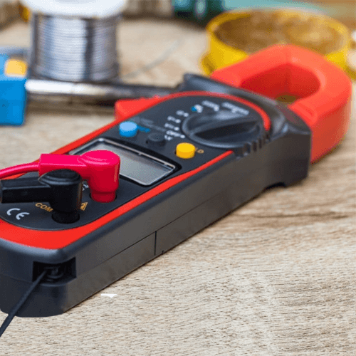 How to Use a Clamp Meter